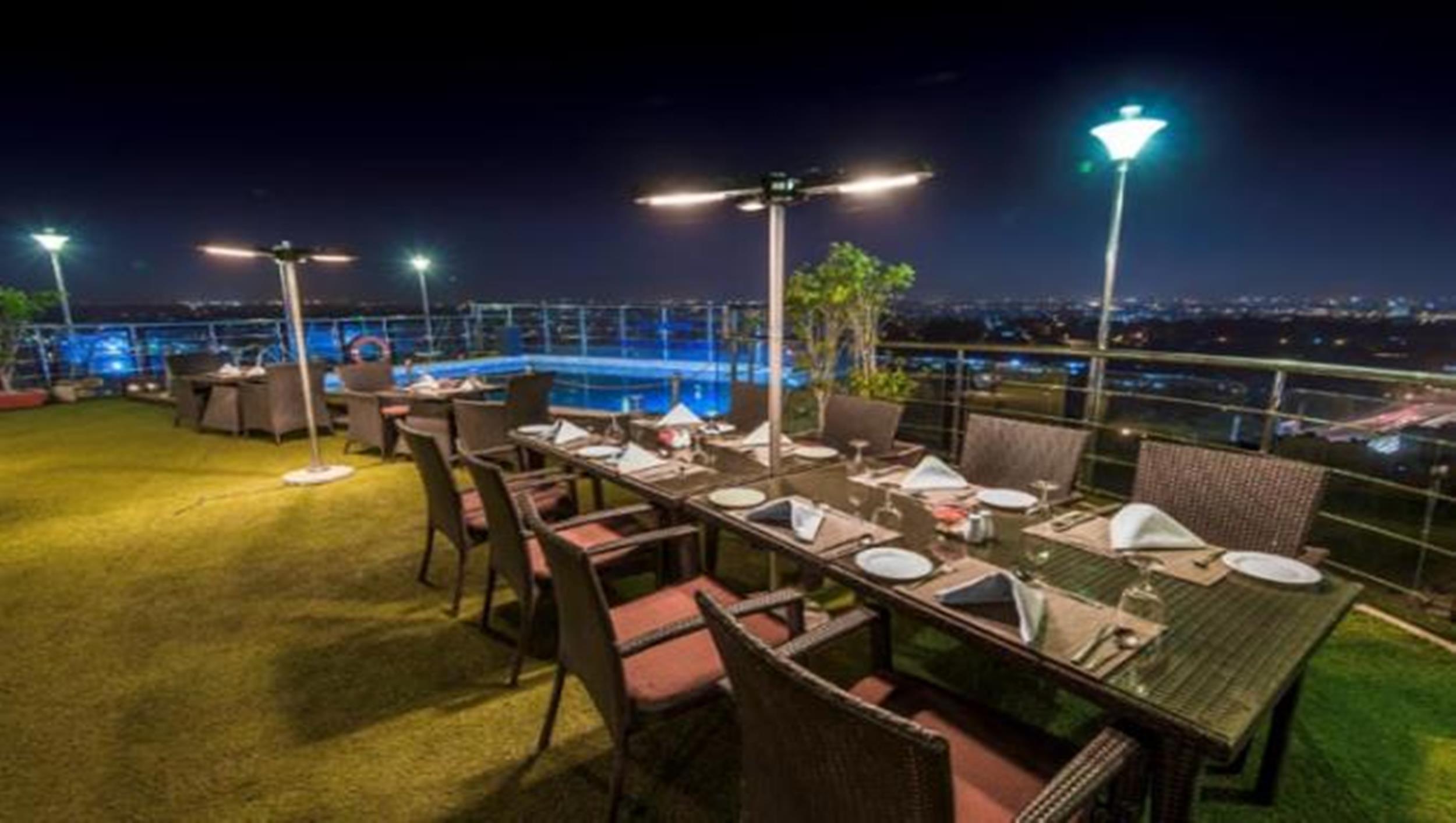 Sarovar Portico Jaipur Exterior photo