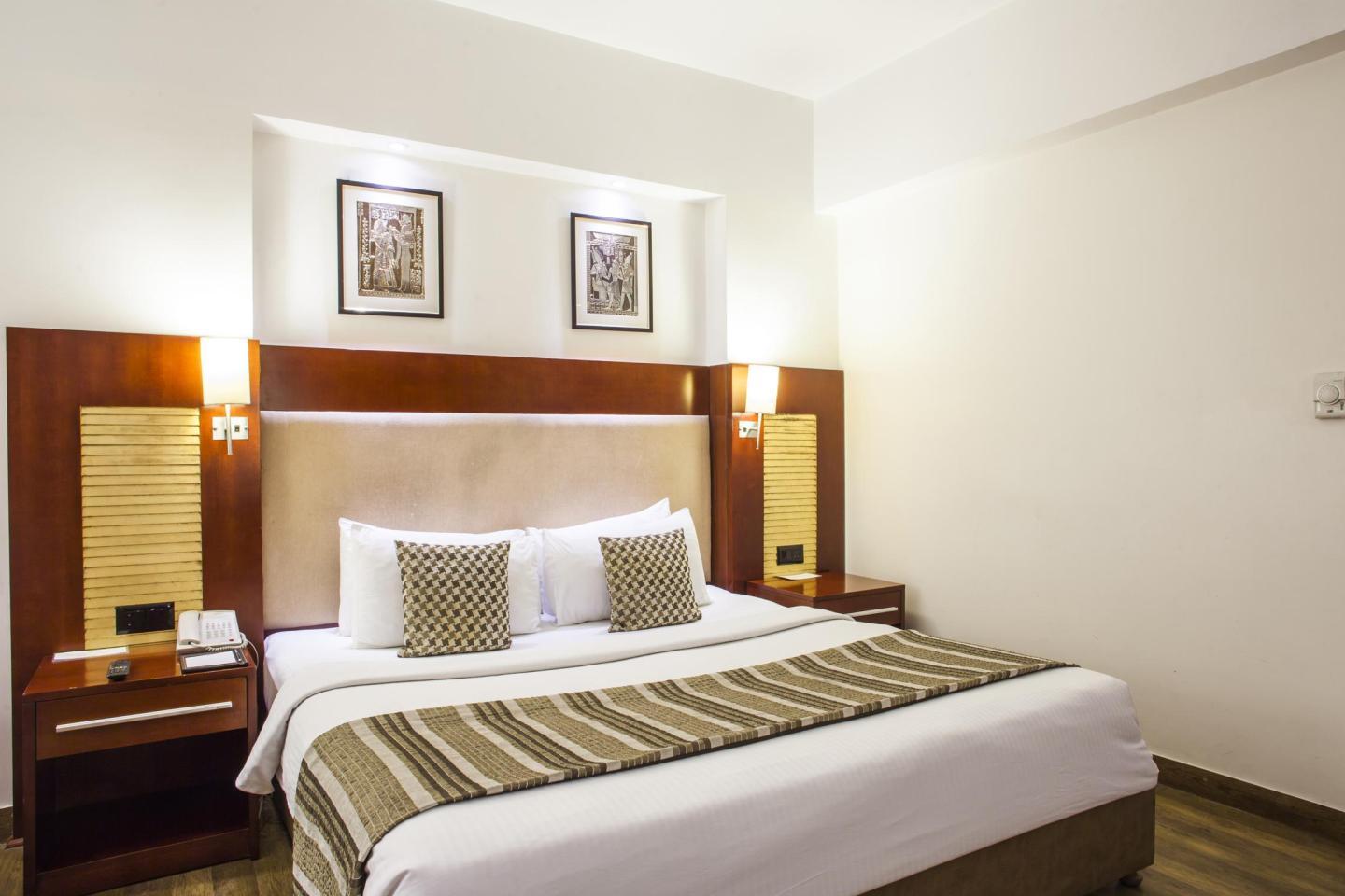 Sarovar Portico Jaipur Exterior photo